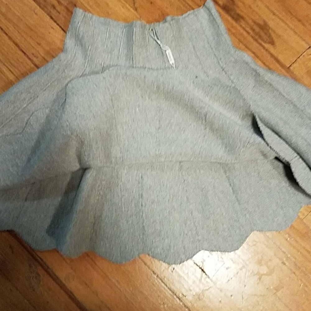 SOLD Fabulous Mini Circle Skirt - Picture 6 of 8